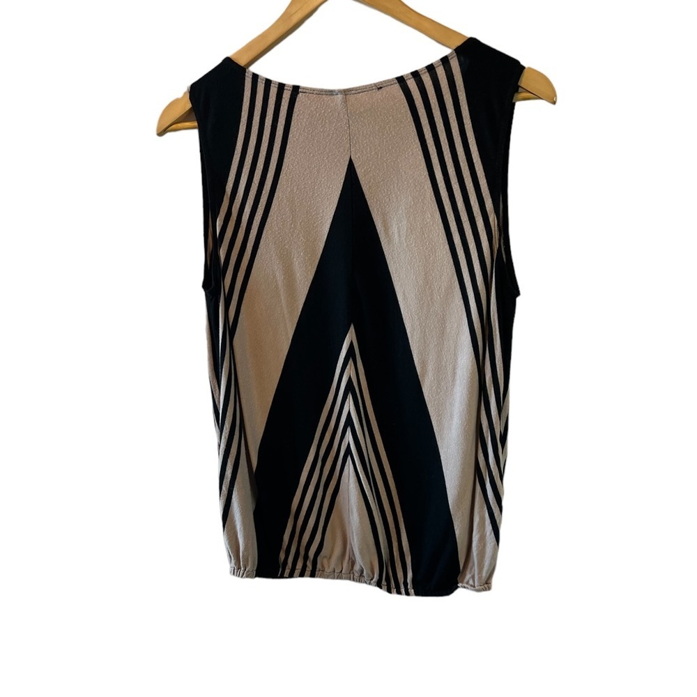 Stylish Black and Cream Women's Top - Picture 3 of 8